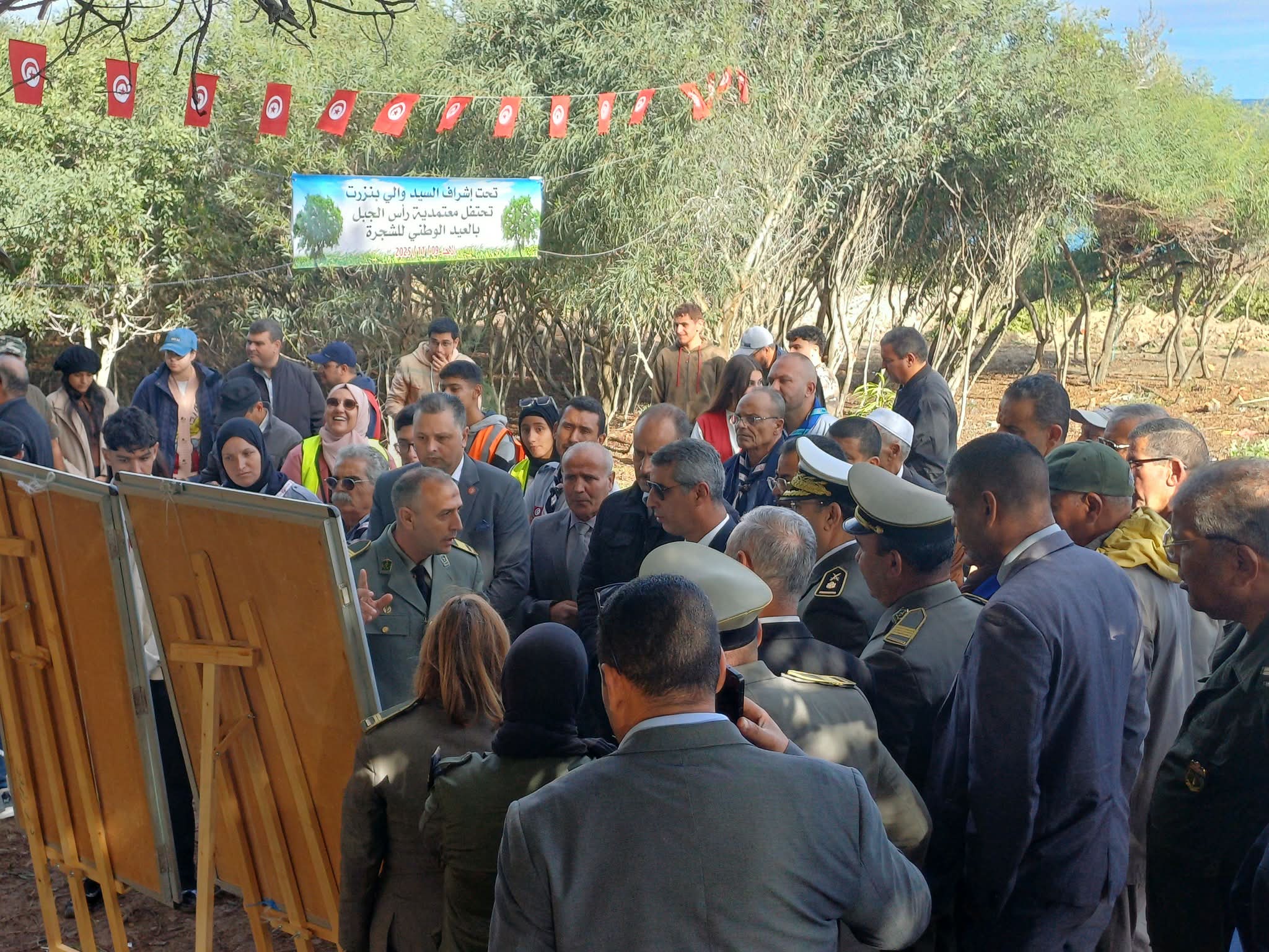 راس الجبل.. والي بنزرت يشرف على الاحتفال بالعيد الوطني للشجرة