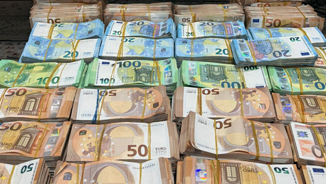 بن قردان.. معطيات جديدة بخصوص احباط محاولة تهريب لعملة اجنبية 