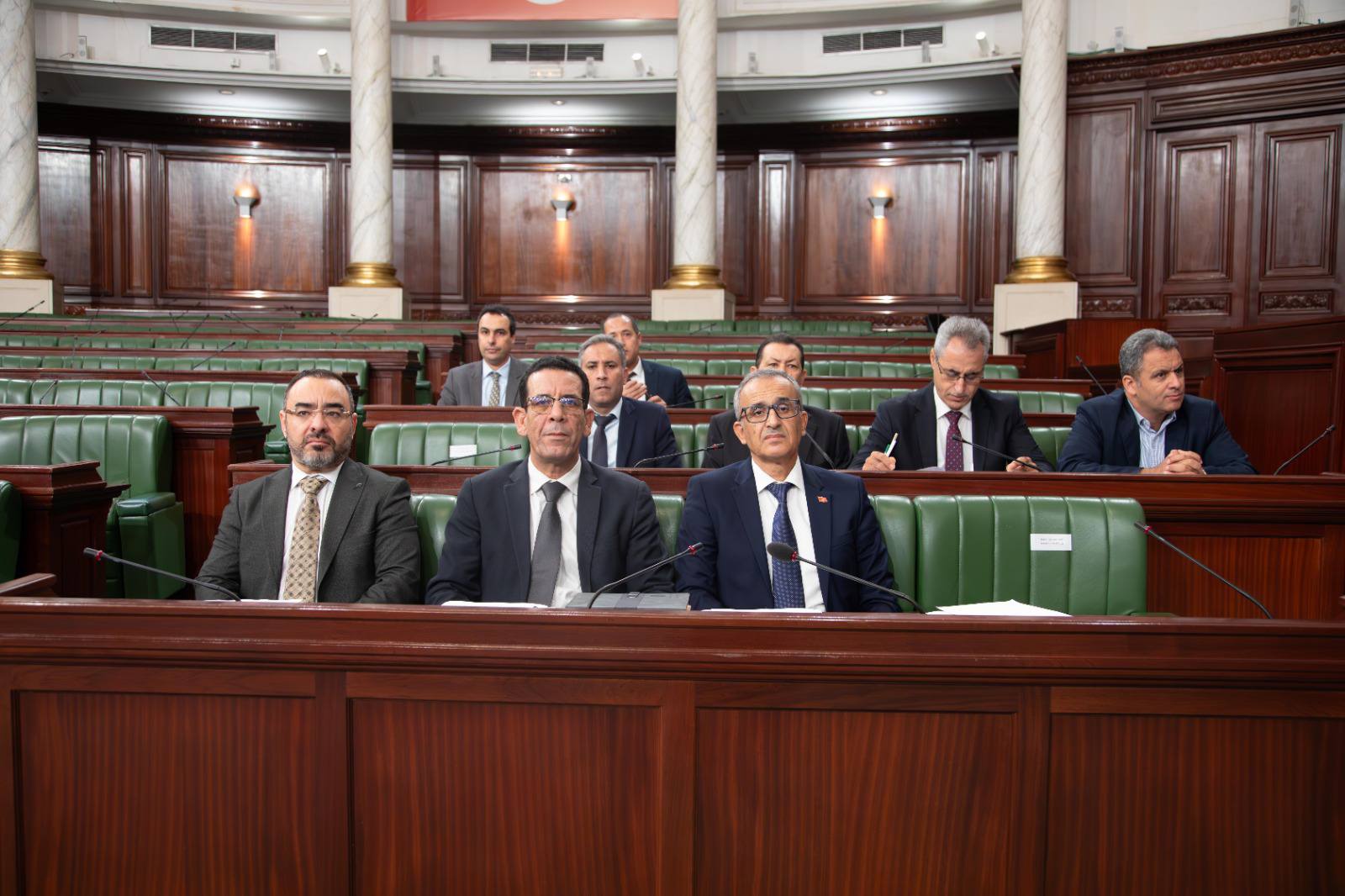 جلسة عامة للنظر في ميزانية مهمة رئاسة الجمهورية لسنة 2026..   المستشار الأول لدى رئيس الجمهورية: إرساء خطة لحماية المنظومة الدوائية وبرنامج للرقمنة الشاملة