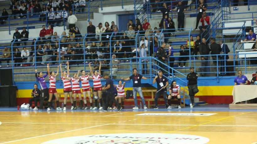 البطولة العربية لكرة اليد سيدات.. النادي الإفريقي يتوج باللقب 