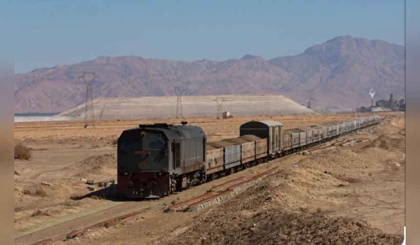 قفصة.. فتح تحقيق في حادث انقلاب قطار لنقل الفسفاط بالمتلوي