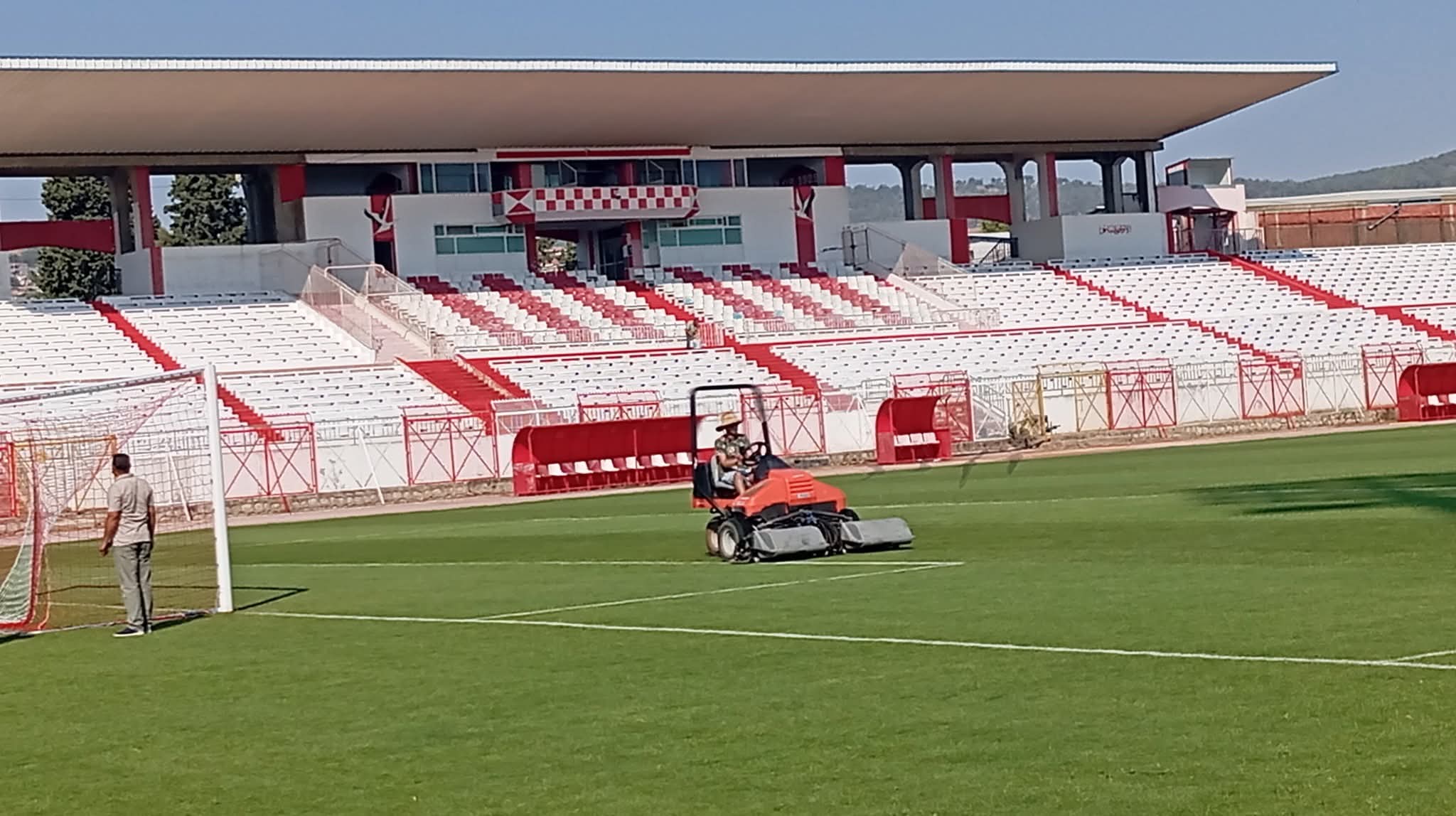 رسمي: ملعب بوجمعة الكميتي يحتضن مباراة الاولمبي الباجي والافريقي 