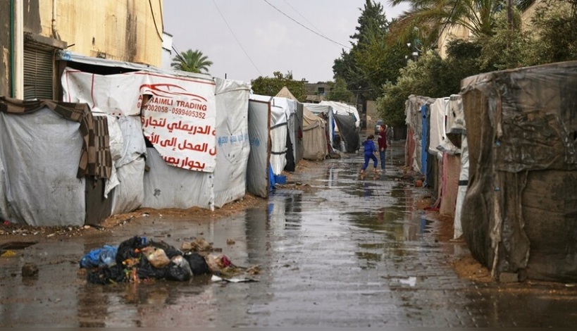  نعمة السماء تتحول إلى نقمة لأهالي غزة