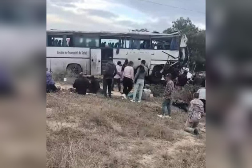 حادث مساكن.. خمس وفيات وتحويل 14 مصابا إلى مستشفى سهلول 