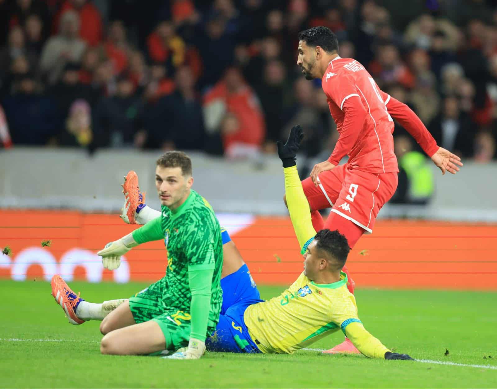 في مباراة للتاريخ: البرازيل تعاني قبل التعادل مع تونس