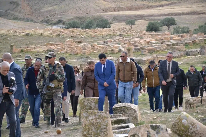 القصرين.. ادراج حيدرة ضمن المسالك السياحية وتسوية الوضعية العقارية للمنطقة السياحية 
