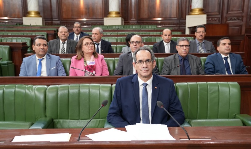 وزير التعليم العالي يستعرض خطة الوزارة لتطوير مسارات التكوين الجامعي وخطط الانتداب لسنة 2026 