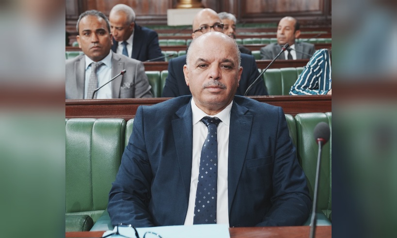 وزيرالنقل: برمجة اقتناءات جديدة لطائرات وحافلات وعربات مترو ودعم الموارد البشرية لشركات النقل خلال 2026 