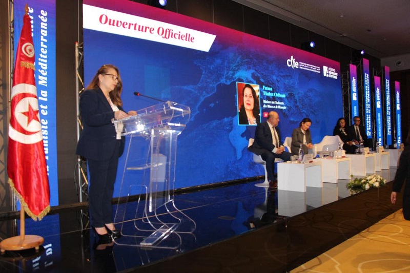 وزيرة الصناعة خلال افتتاح منتدى القيادة النسائية والادماج الاقتصادي..   المرأة التونسية تشكل جزءا محوريا داخل المنظومات الصناعية والتكنولوجية