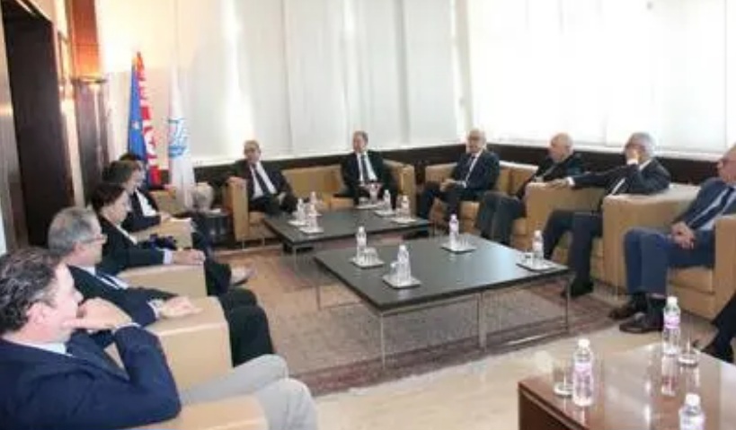 سفير الاتحاد الأوروبي بتونس يعبر عن الانفتاح على مقترحات تحديث الاتفاقيات التجارية وملائمتها مع التحولات الجيو-سياسية والاقتصادية