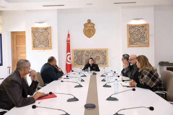 وزارة الشؤون الثقافية: جلسة عمل لمتابعة أيام قرطاج المسرحية والاستعدادات لأيام قرطاج السينمائية