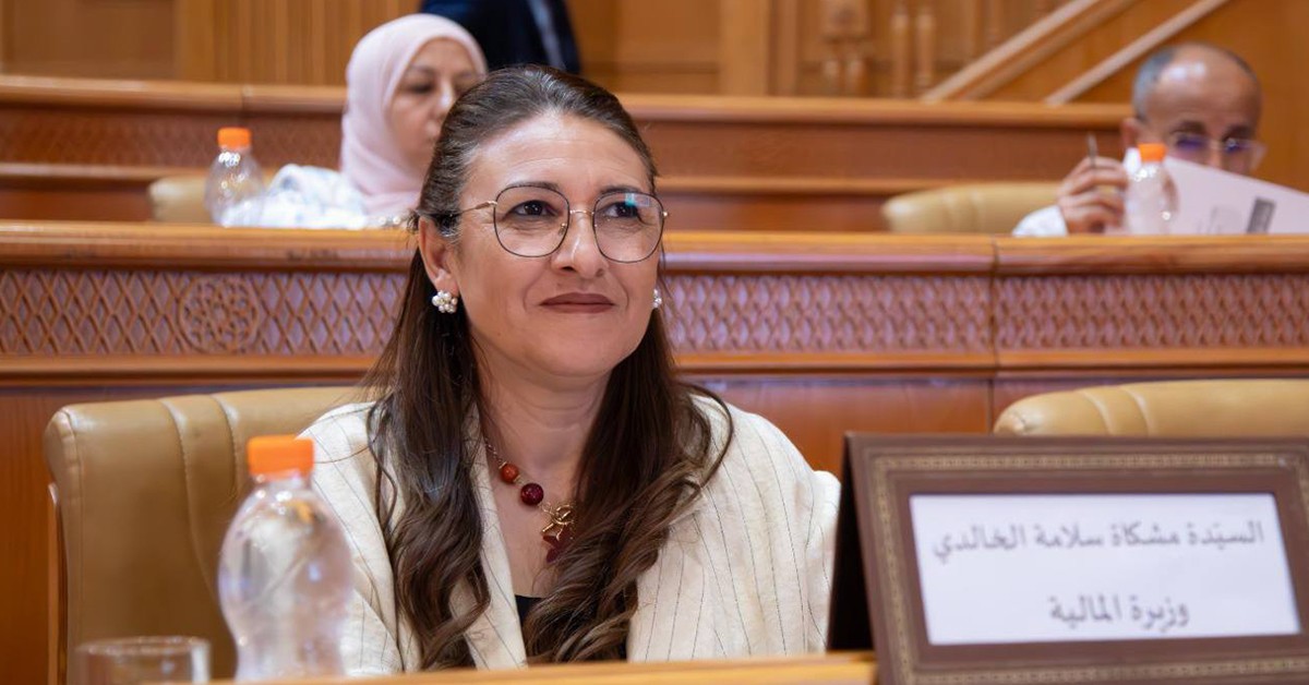 وزيرة المالية.. الفوترة الإلكترونية في قطاع الخدمات تهدف الى دعم المراقبة الجبائية وسيتم تعميمها على بقية القطاعات