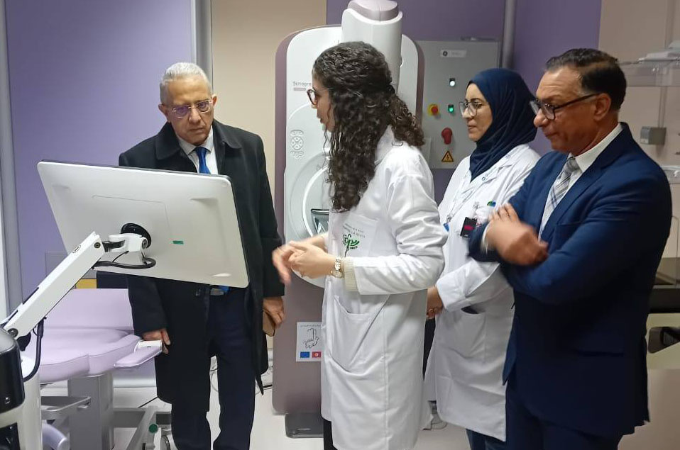 تونس تُطلق مرحلة جديدة في تشخيص سرطان الثدي عبر التلّسَنولوجيا