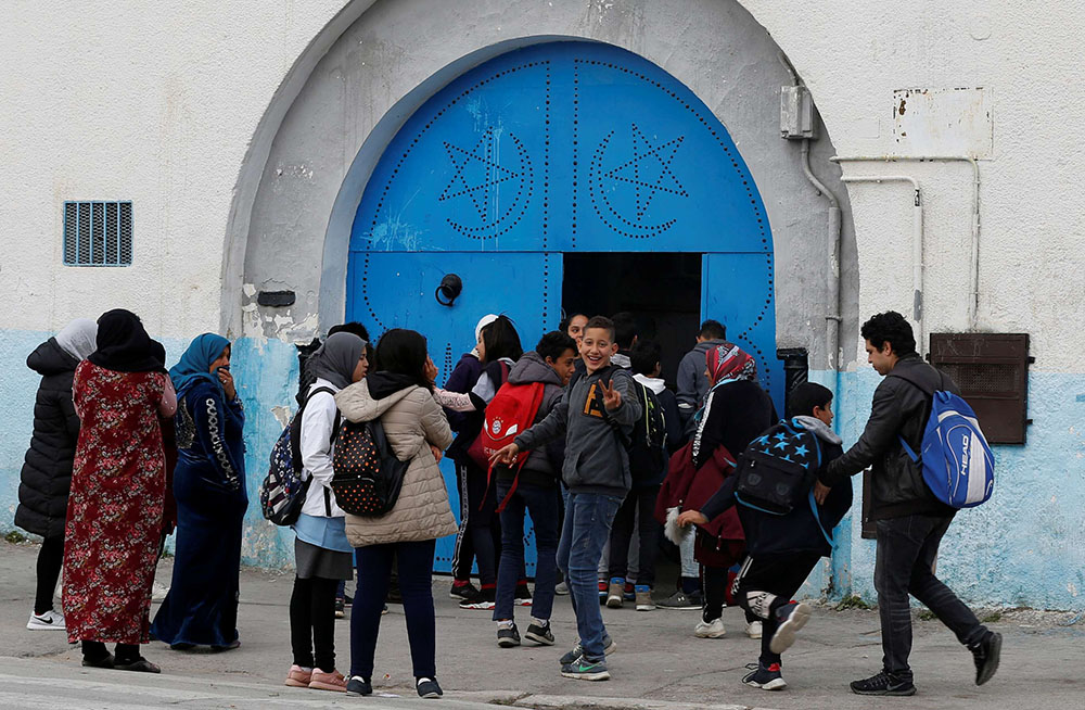 دراسة جديدة في علم الاجتماع التربوي تحذر من تغلغل ثقافة الشارع لدى التلاميذ كبديل يسدّ فراغ الاغتراب الثقافي المدرسي