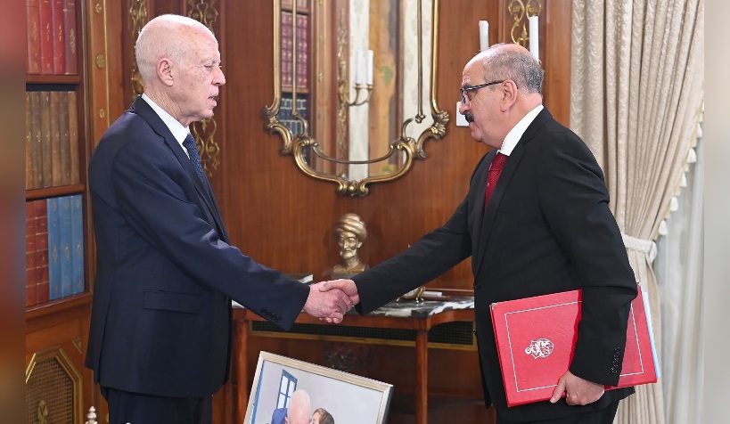  رئيس الجمهوريّة يستقبل وزير الشؤون الخارجية والهجرة والتونسيّين بالخارج