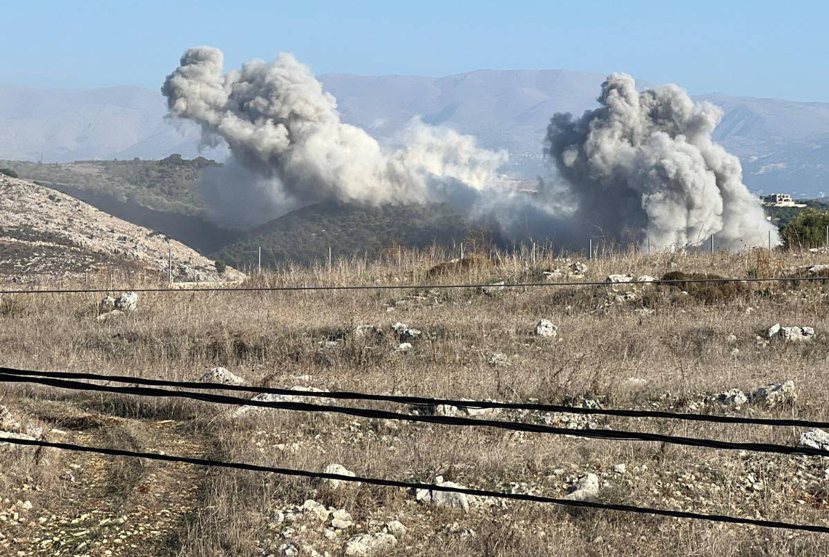 سوريا.. قتلى وجرحى بغارات إسرائيلية على ريف دمشق