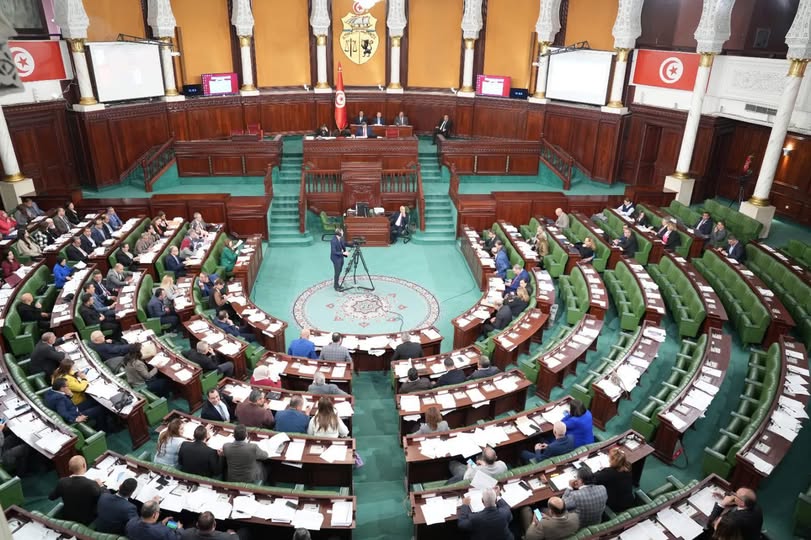 البرلمان يصادق على عفو جبائي جديد.. وهذه تفاصيله