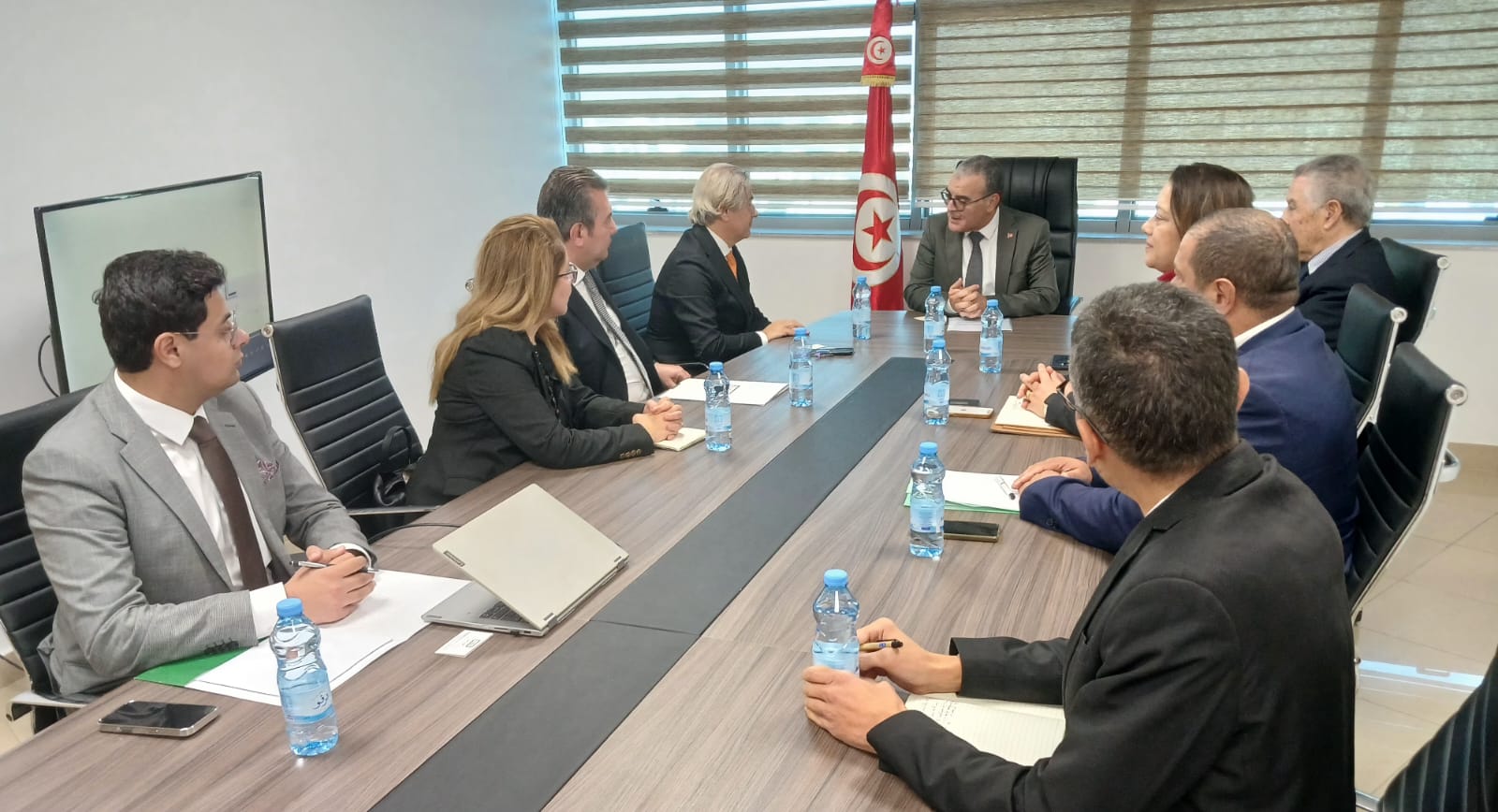 وزير الإقتصاد ورئيس مجلس إدارة "تركال" يتباحثان فرص الإستثمار والشراكة في قطاع زيت الزيتون