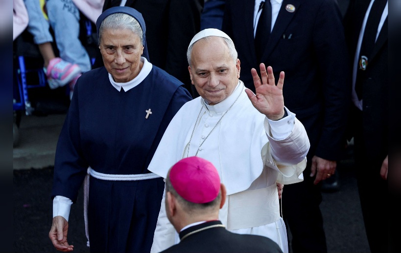  البابا يختتم أولى رحلاته الخارجية منذ توليه منصبه