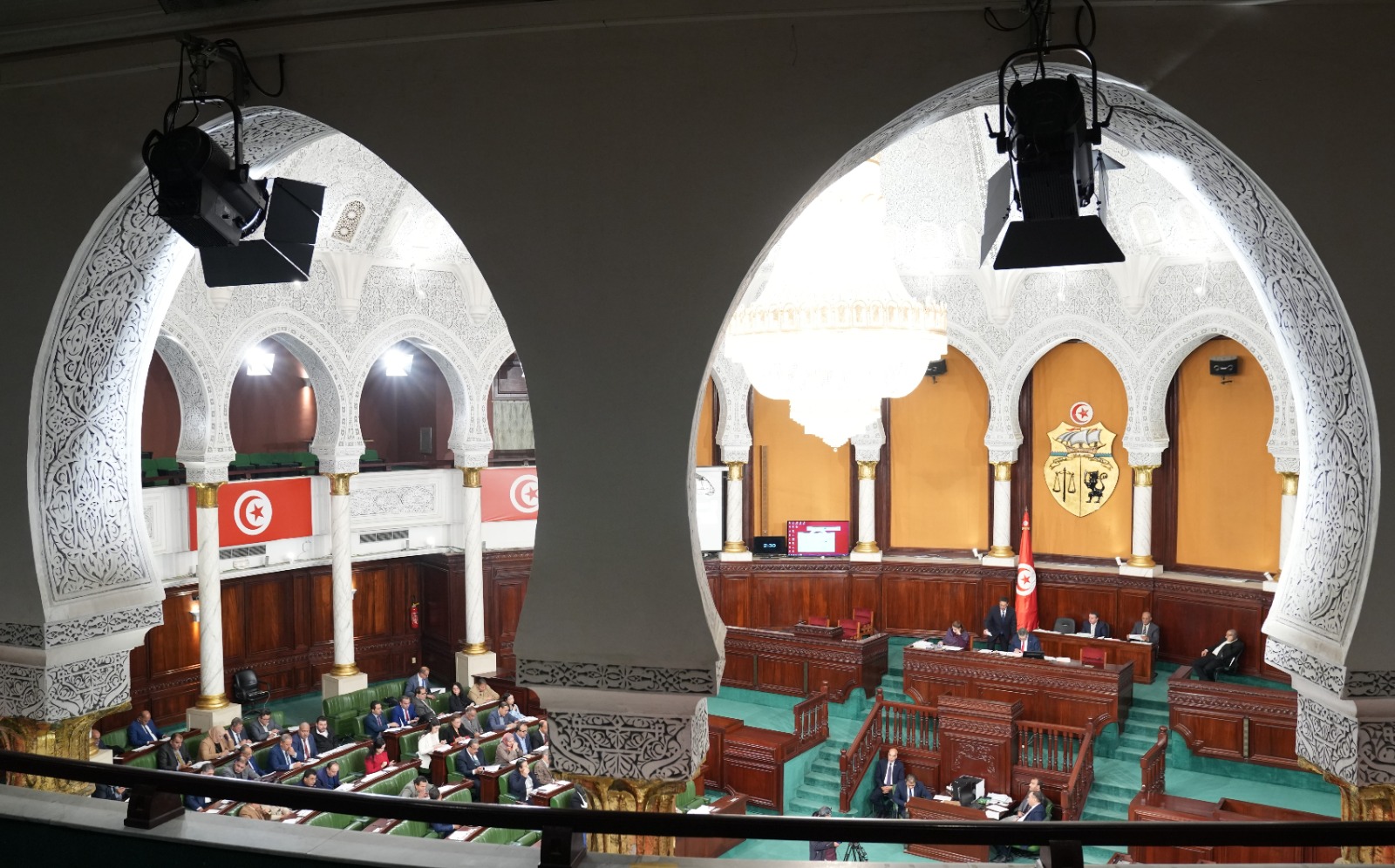 قانون المالية 2026.. المصادقة على فصل إضافي يقرّ بترسيم الاعوان المتعاقدين والعرضيين بالمستشفيات العمومية