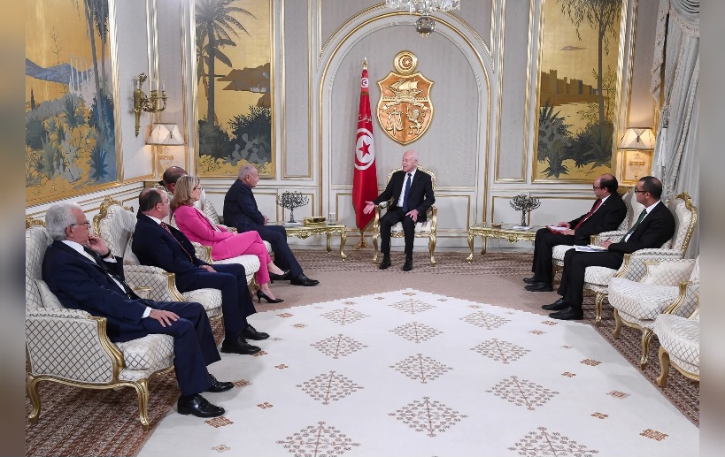 رئيس الجمهورية يشدد على أن تكون البلاد العربية كلّها في موعد مع التحوّلات الرقمية