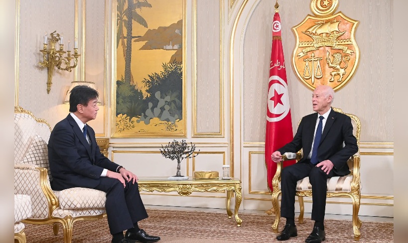 رئيس الجمهورية يستقبل سفير اليابان بمناسبة انتهاء مهامه