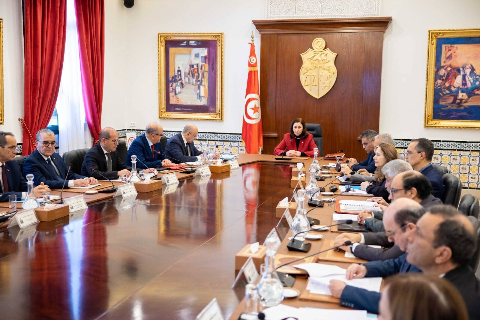 تطوير قطاع الصناعات البحرية محور مجلس وزاري مضيّق 