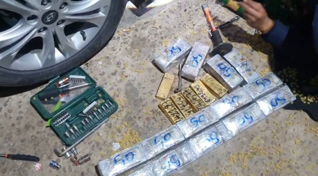 في أقل من شهرين..     محاولة تهريب حوالي 8 مليارات عبر معبري ذهيبة ورأس جدير