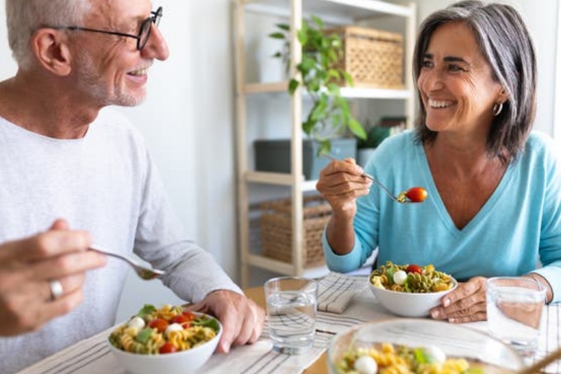 أبرزها الشبع بنسبة 80%.. 6 نصائح يومية لحياة صحية أفضل