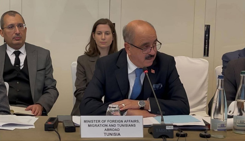 النفطي من جنيف: تونس لن تكون دولة عبور أو إقامة لمهاجرين غير نظاميين