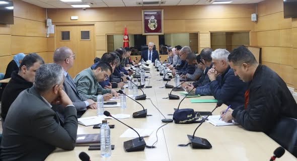  وزارة التجارة وتنمية الصادرات: تزويد السوق بقوارير الغاز المنزلي محور اجتماع موسع