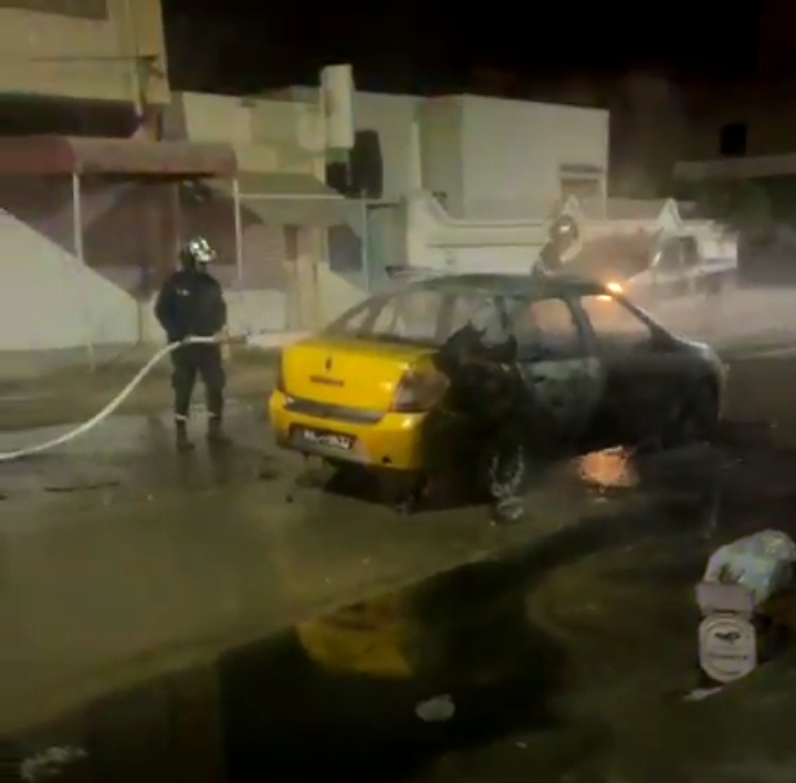 القيروان.. حريق بسيارة تاكسي وإصابة السائق بحروق طفيفة