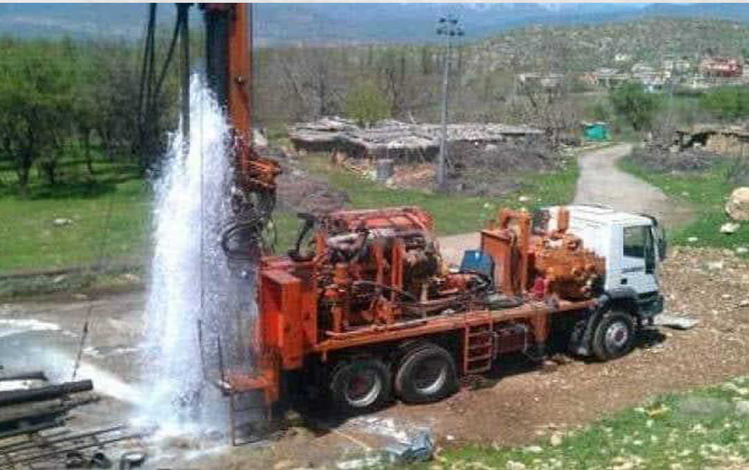 نابل: تقدم أشغال تجهيز 5 آبار عميقة لتحسين التزود بالماء الصالح للشرب لأكثر من 5200 عائلة