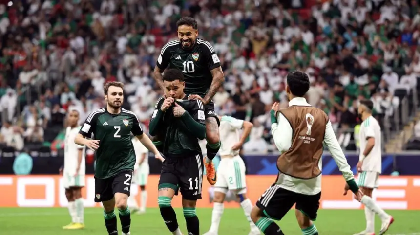  كأس العرب: الامارات تقصي الجزائر وتتأهل إلى المربّع الذهبي