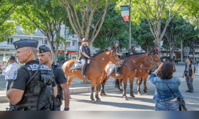 بعد إطلاق النار في سيدني.. بريطانيا وفرنسا تعززان الوجود الأمني ​​حول المعابد اليهودية 