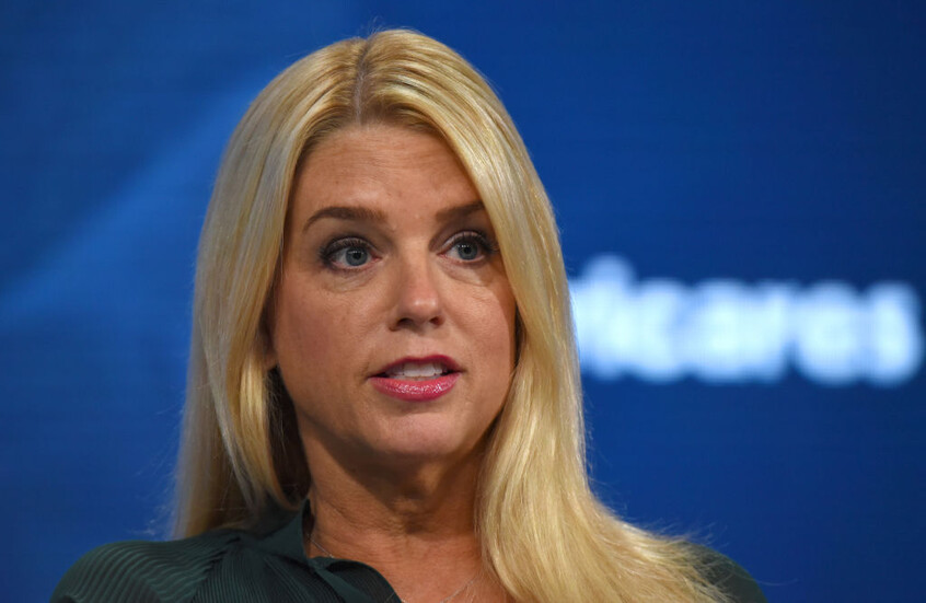 وزيرة العدل الأمريكية: مكتب التحقيقات الاتحادي يحبط مخططا إرهابيا بلوس انجليس