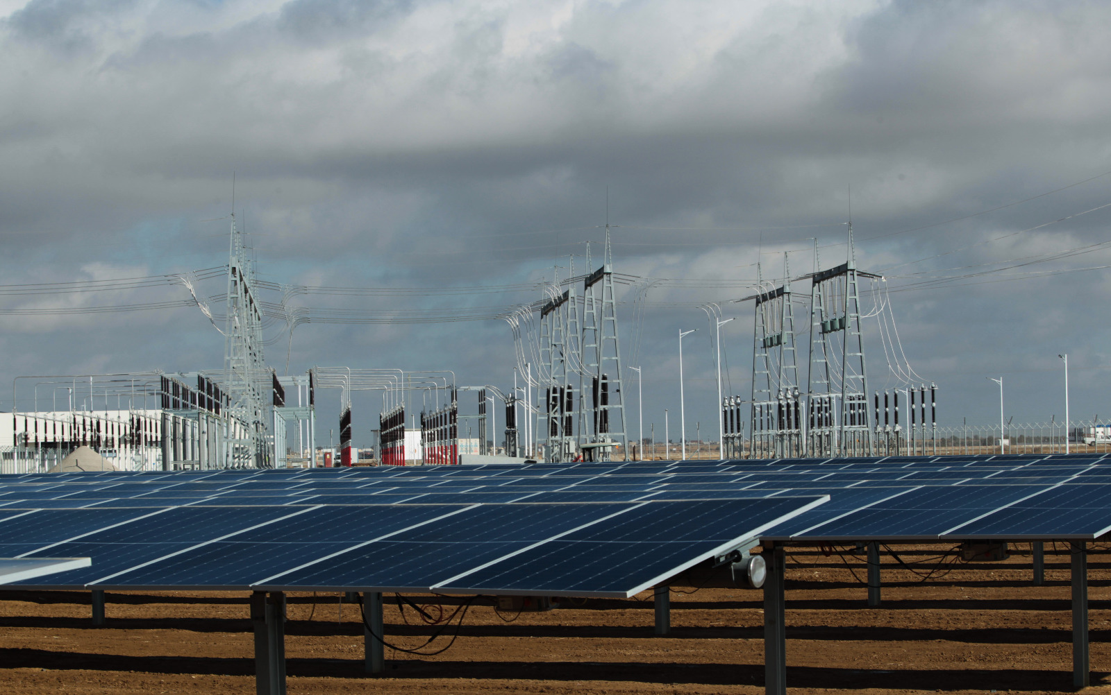 القيروان.. محطة شمسية كبرى تعزز السيادة الطاقية وتدعم مسار التنمية 