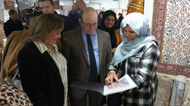 المديرة العامة للديوان الوطني للصناعات التقليدية: ارتفاع صادرات الزربية والنسيج بنسبة 50٪