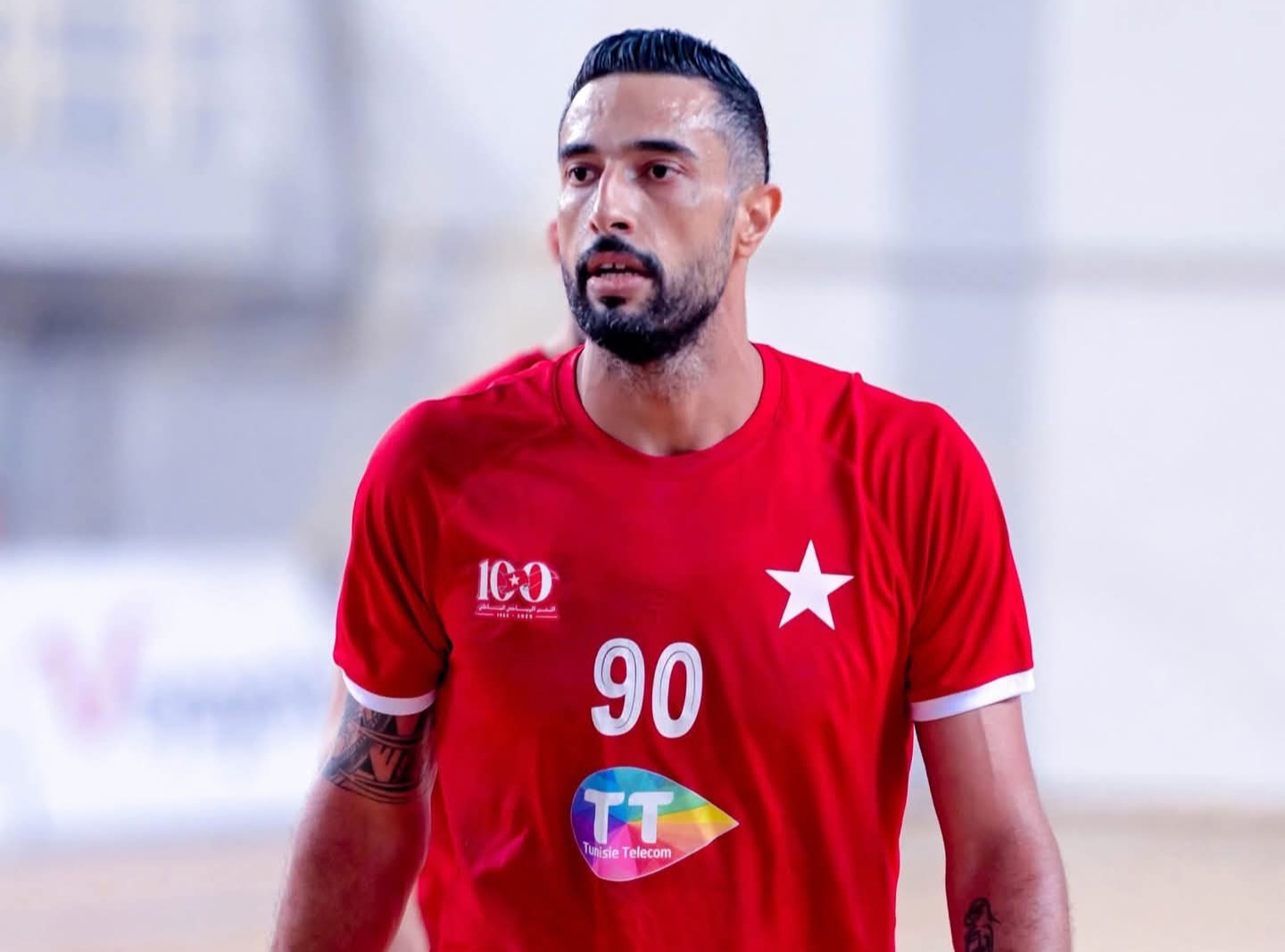 مروان شويرف يفسخ عقده مع النجم 