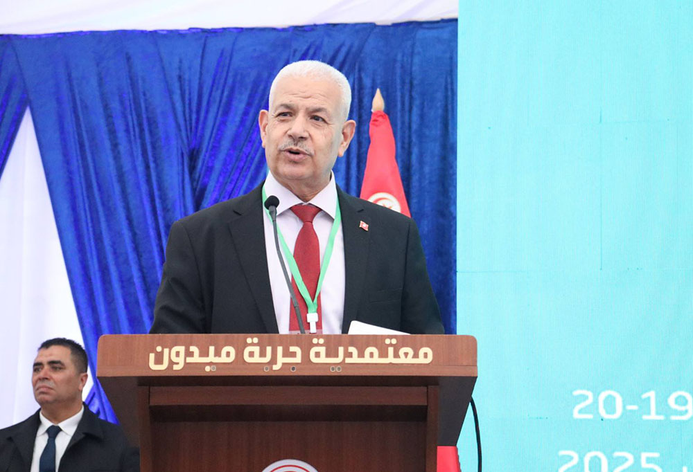  وزير التجارة: نعطي أهمية كبرى لتطوير التجارة الإلكترونية