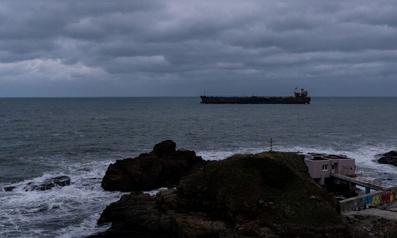 بلومبرغ: الولايات المتحدة تعترض ناقلة نفط ثالثة قبالة سواحل فنزويلا