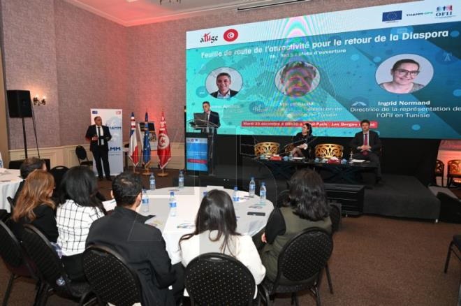 دراسة تكشف دوافع التونسيين المقيمين بالخارج للعودة والعراقيل التي تحول دون ذلك 