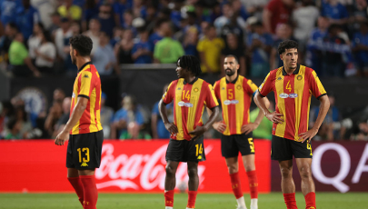 بسبب الشماريخ: الـ"كاف" يعاقب الترجي 