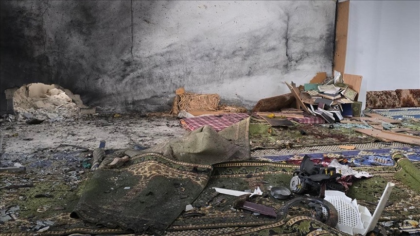 سوريا.. ارتفاع عدد القتلى إلى 6 جراء الانفجار في مسجد بحمص