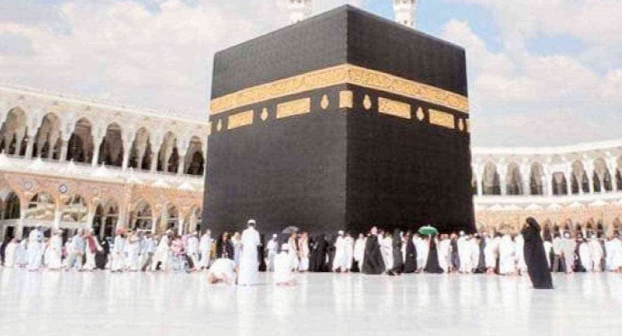  أداء مناسك العمرة.. 117 دقيقة فقط