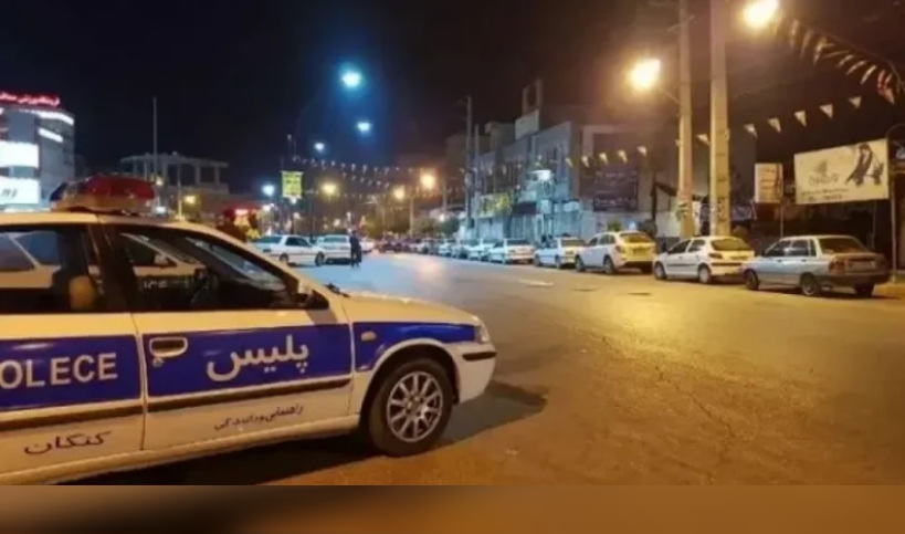 فارس: مقتل 3 أشخاص وإصابة 17 آخرين في هجوم مسلح على مقر للشرطة غرب إيران