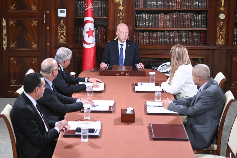 رئيس الجمهورية يؤكد على الدّور الذي يضطلع به الإعلام العمومي في خدمة المواطن والتعبير عن مشاغله