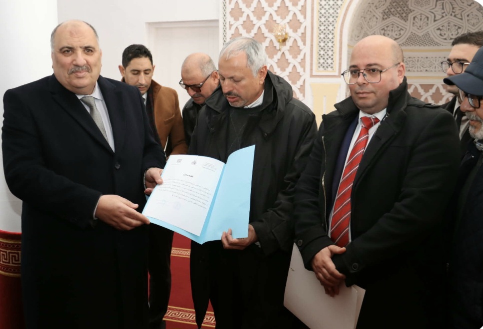 زغوان.. وزير الشؤون الدينية يدشّن جامعين بكل من الناظور وجبل الوسط 