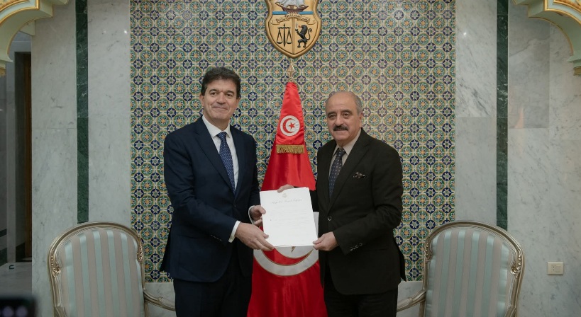 وزير الخارجية يتسلم نسخة من اوراق اعتماد السفير الاسباني الجديد