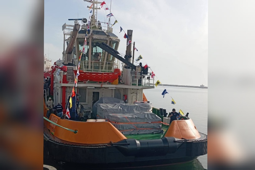  الجرّار البحري الجديد "دقّة" " Dougga" يرسو بميناء قابس التّجاري